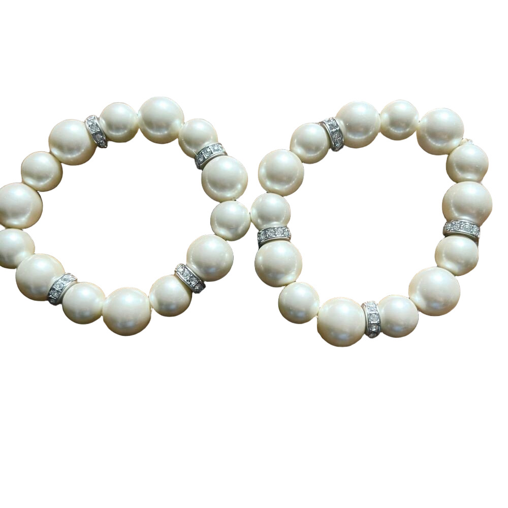 Chunky beaded pearl and rhinestone studded silver charm stretch bracelet set